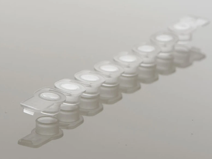 Strip of 8 Flat Optical Caps Crystal Clear